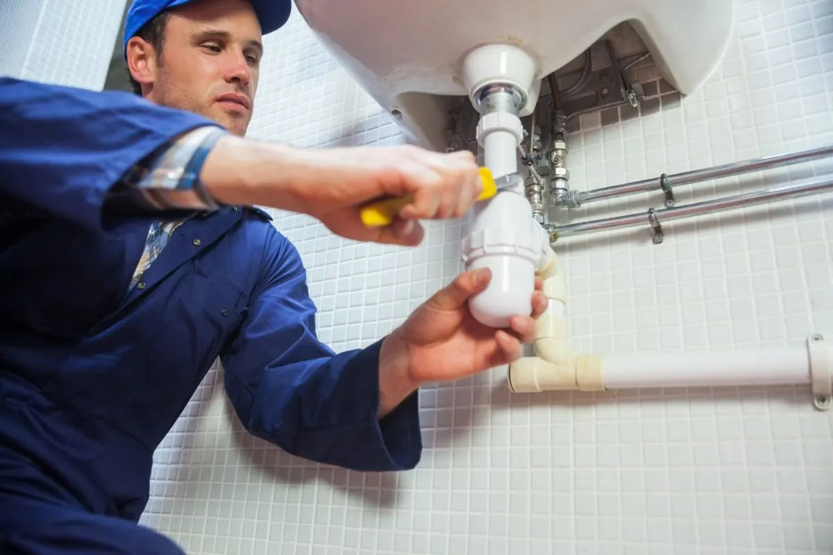 plumber fixing leaks residential service in Albuquerque NM